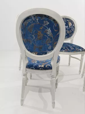 3246/SR Стул, P66 белый с патиной и серебряными деталями / ткань UPH GENE 3057 LIGHT BLUE СКИДКА 50%