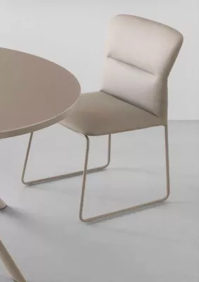 Стул FRIDA CB/1806-SK  MT.P176 MATT TAUPE/  SKUBA S98 NOUGAT