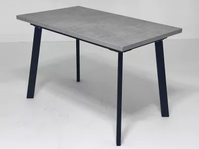 Стол КАНЗАС 120 БЕТОН ЧИКАГО св.серый / Черный каркас М-City
