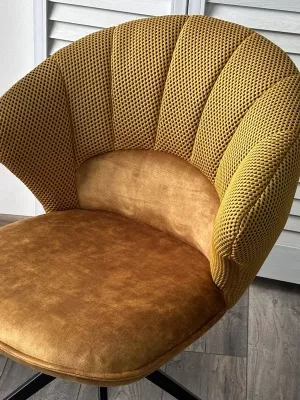 Стул ASTRA 360 град. поворот Желтый Sonic 68 ткань / 7525-132 велюр / черный каркас, ®DISAUR