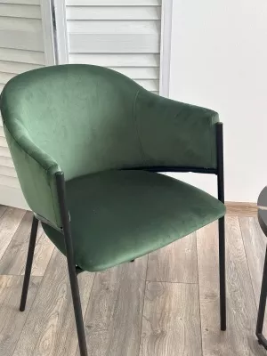 Стул ДИЛЛ, цвет H-30 изумрудный, велюр / черный каркас М-City