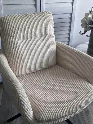 Стул DAREM Белый вельвет Davis lincoln-03n / черный каркас, ®DISAUR