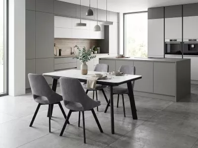 Стол НОРД 140  ОНИКС, керамика / Черный каркас